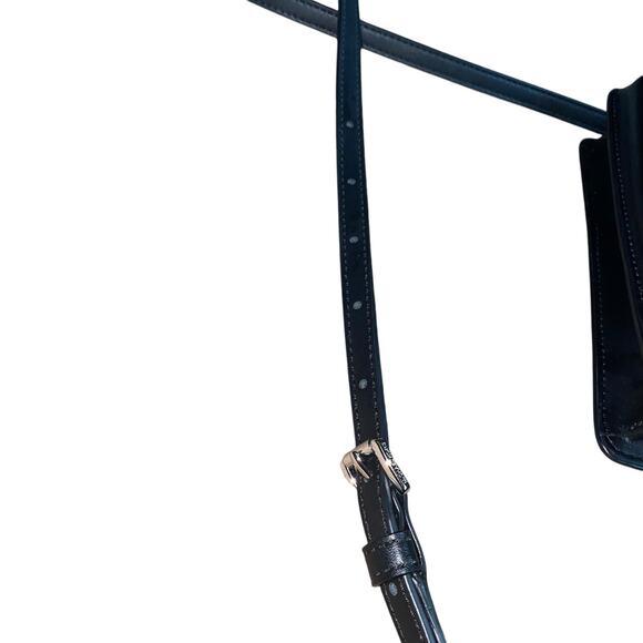 JW PEI Mini Shoulder Croc Embossed Faux Leather Bag Magnetic Lock Black ~ 8"x6" - Picture 5 of 11